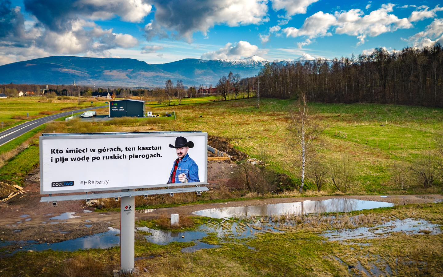 Billboard HRejterzy w Mysłakowicach